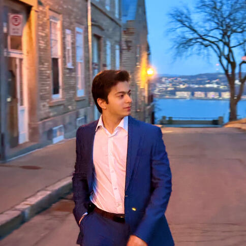 Kian Dabaghi Pianiste • Compositeur • Arrangeur